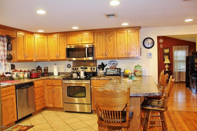 Kitchen | Image 11