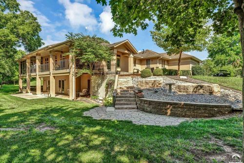 748 N 1851 Diagonald Rd, Lecompton, KS, 66050-4114 | Card Image