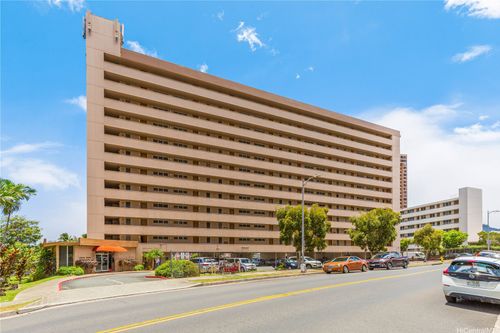 apt-402-3030 Ala Ilima St, Honolulu, HI, 96818-2766 | Card Image
