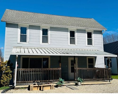 385 Water St, Duncan Falls, OH, 43734-9732 | Card Image