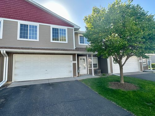 21213 N Morgan Dr, Forest Lake, MN, 55025-7108 | Card Image