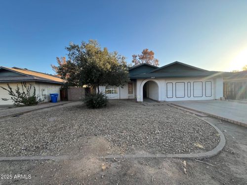 2829 W Morten Avenue, Phoenix, AZ, 85051 | Card Image