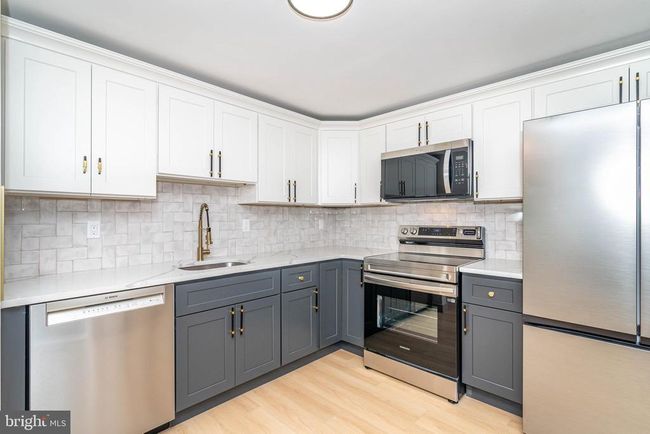 43 Vernon Ct, Townhouse with 3 bedrooms, 3 bathrooms and null parking in SICKLERVILLE NJ | Image 13