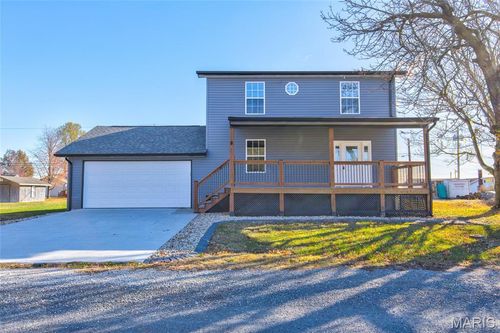 8 Maple St, Moro, IL, 62067-1335 | Card Image