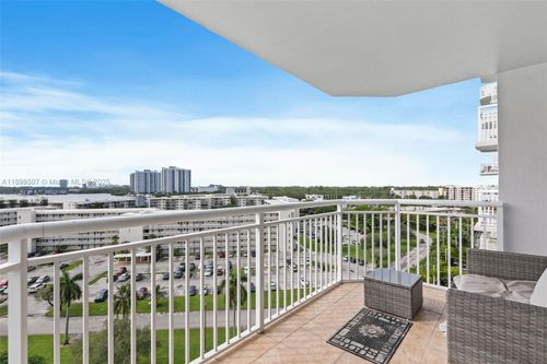 apt-1003-18021 Biscayne Blvd, Aventura, FL, 33160-5242 | Card Image