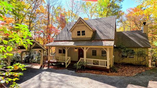 68 Elderberry Dr, Sapphire, NC, 28774-6634 | Card Image