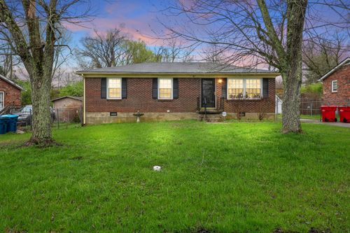 114 Edgewood Dr, Frankfort, KY, 40601-9045 | Card Image