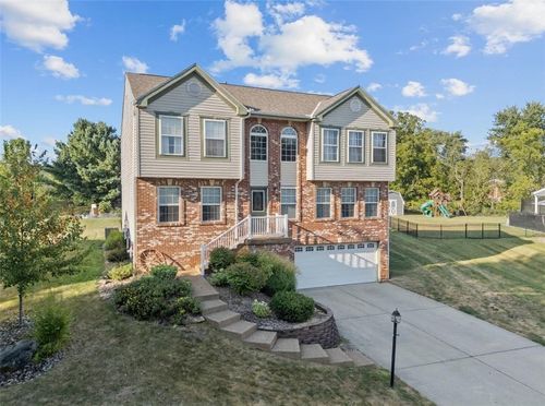 145 Maple Glen Dr, Harmony, PA, 16037-7852 | Card Image