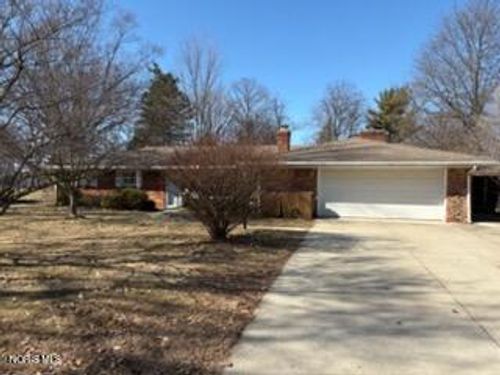 1936 W Crest Dr, Toledo, OH, 43614-1802 | Card Image