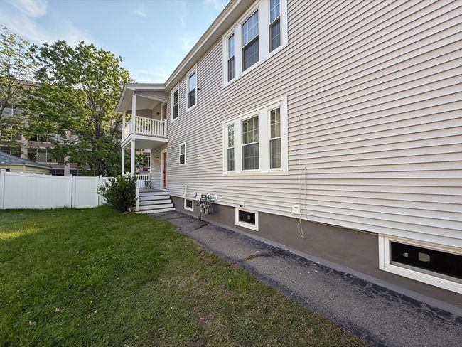 14 - 14 Fleming Ave, House attached with 3 bedrooms, 1 bathrooms and 3 parking in Andover MA | Image 19