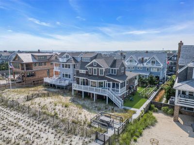 523 East Avenue, House other with 5 bedrooms, 4 bathrooms and null parking in Bay Head NJ | Image 2