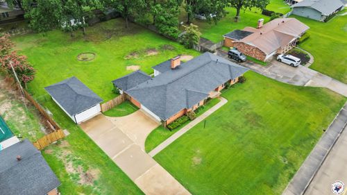 3719 Galleria Oaks Dr, Texarkana, TX, 75503-4614 | Card Image
