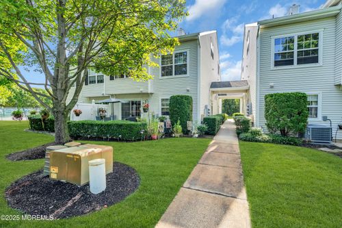 127 Medinah Ct, Howell, NJ, 07731-5000 | Card Image