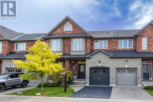 39-745 Farmstead Dr, Milton, ON, L9T8B2 | Card Image