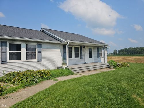 879 Earl Ave, Middletown, IN, 47356-9309 | Card Image