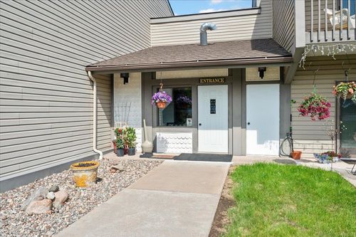 apt-206-20 Village Dr, Proctor, MN, 55810-2178 | Card Image