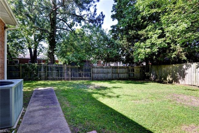 5 Overton Dr, House other with 4 bedrooms, 3 bathrooms and null parking in Hampton VA | Image 28