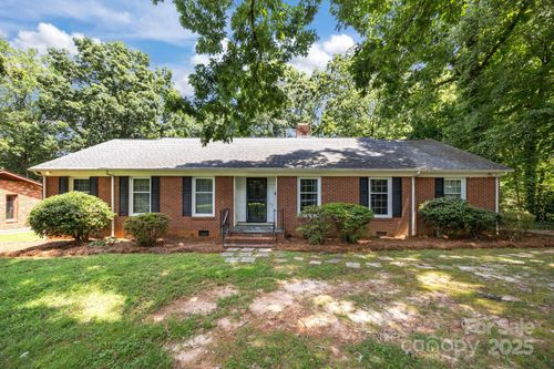 710 Owens Dr, Gastonia, NC, 28054-4851 | Card Image