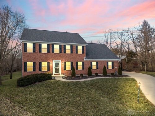 2331 Wedgewood Dr, Beavercreek, OH, 45434-8033 | Card Image