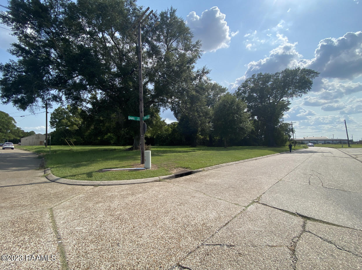 Land in Lafayette
