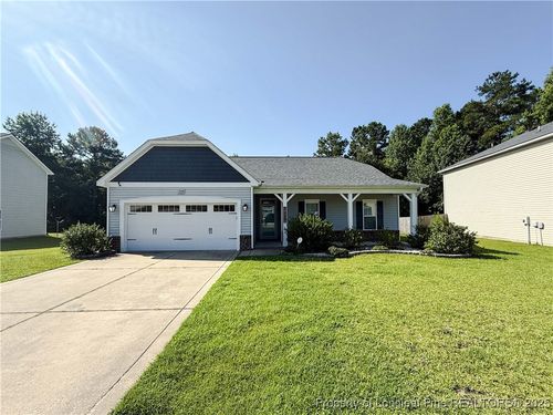 728 Roanoke Dr, Raeford, NC, 28376-9154 | Card Image