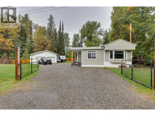 6955 Adam Dr, Prince George, BC, V2K2M9 | Card Image