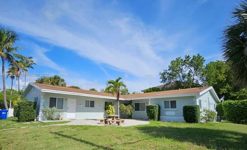 1231 Ne 23rd Ave, Pompano Beach, FL, 33062-3744 | Card Image