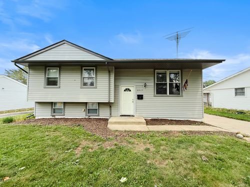 2517 Campbell St, Joliet, IL, 60435-6405 | Card Image