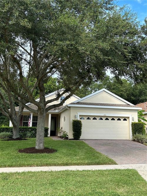 2205 Caledonian St, CLERMONT, FL, 34711-7642 | Card Image