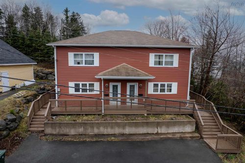 24-26 Weidner Dr, Sydney, NS, B1S1V5 | Card Image