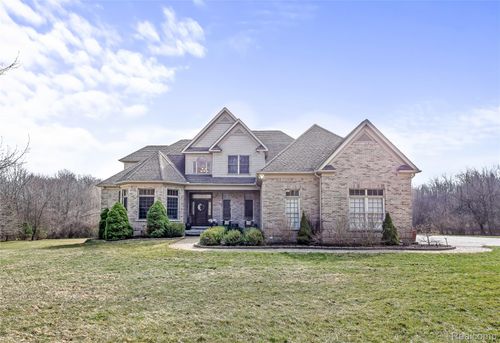 3300 Hillshire Ct, Superior Twp, MI, 48198-9660 | Card Image