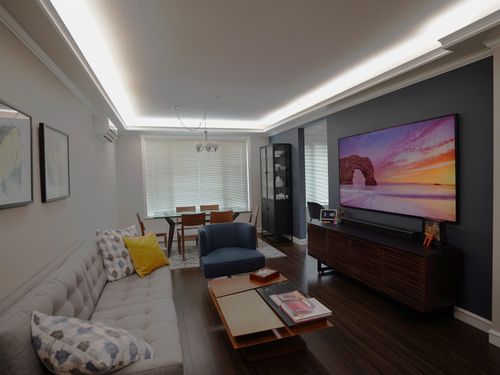 117-9388 Mckim Way, Richmond, BC, V6X0J7 | Card Image