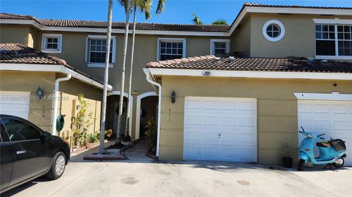 411-411 Sw 120th Ave, Pembroke Pines, FL, 33025-5914 | Card Image