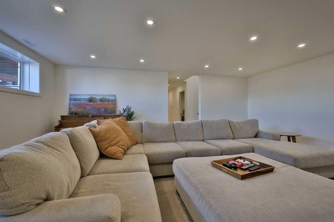 363 Church Avenue, House other with 6 bedrooms, 3 bathrooms and 4 parking in Raymond AB | Image 30