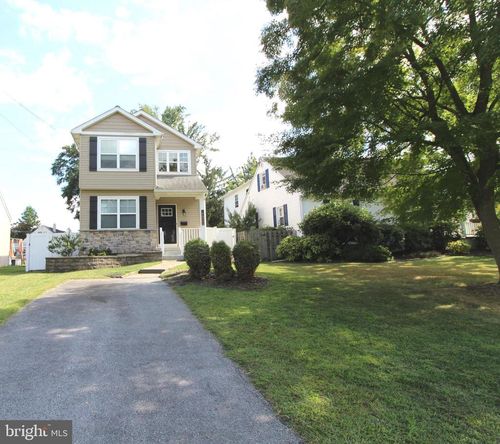 2608 Grand Ave, HOLMES, PA, 19043-1111 | Card Image