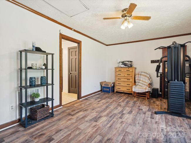 UPSTAIRS BEDROOM 2 | Image 30