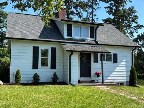 1295 S M 33, West Branch, MI, 48661-9767 | Card Image