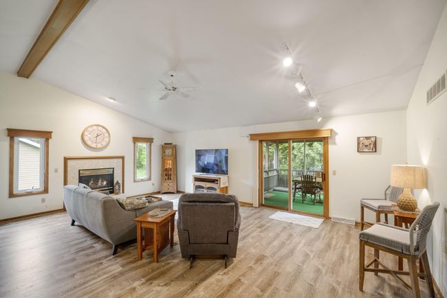 Living Room Features GFP; Perfect for those Chilly Wisco Nights! | Image 8