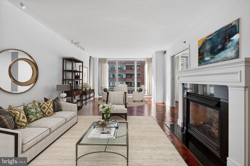5d-1155 23rd St Nw, WASHINGTON, DC, 20037-3305 | Card Image