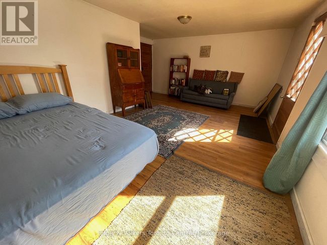 7237 Nottawasaga 6/7 Sideroad, House other with 4 bedrooms, 1 bathrooms and 7 parking in Clearview (Creemore) ON | Image 24