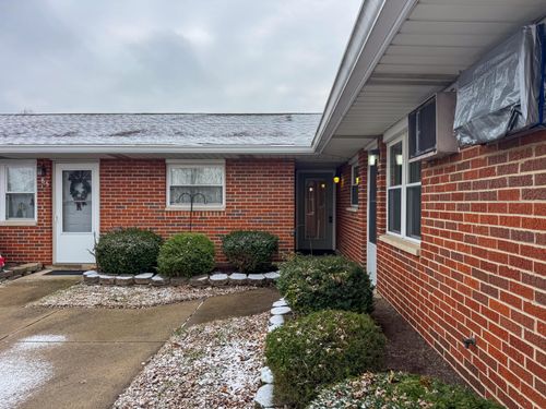 86 Scott Dr, Englewood, OH, 45322-1143 | Card Image