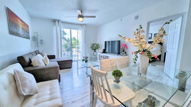 APT-203 - 720 S Sapodilla Ave, Condo with 1 bedrooms, 1 bathrooms and null parking in West Palm Beach FL | Image 5