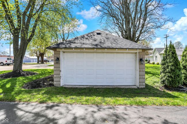 DETACHED 2 CAR GARAGE | Image 46