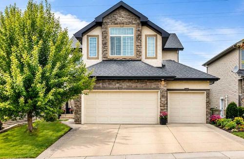 212 Aspenmere Close, Chestermere, AB, T1X0G3 | Card Image