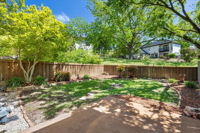 5709 Southern Cross Dr, Townhouse with 3 bedrooms, 3 bathrooms and null parking in Rockwall TX | Image 20