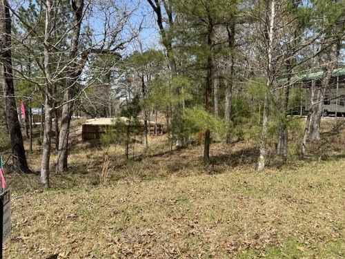 319 Oakwood Ln, Trinity, TX, 75862-5253 | Card Image