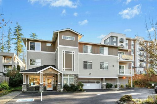 apt-102-20028 15th Ave Ne, Shoreline, WA, 98155-1119 | Card Image