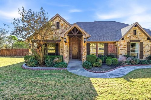 121 Hidden Creek Loop, Weatherford, TX, 76085-1618 | Card Image