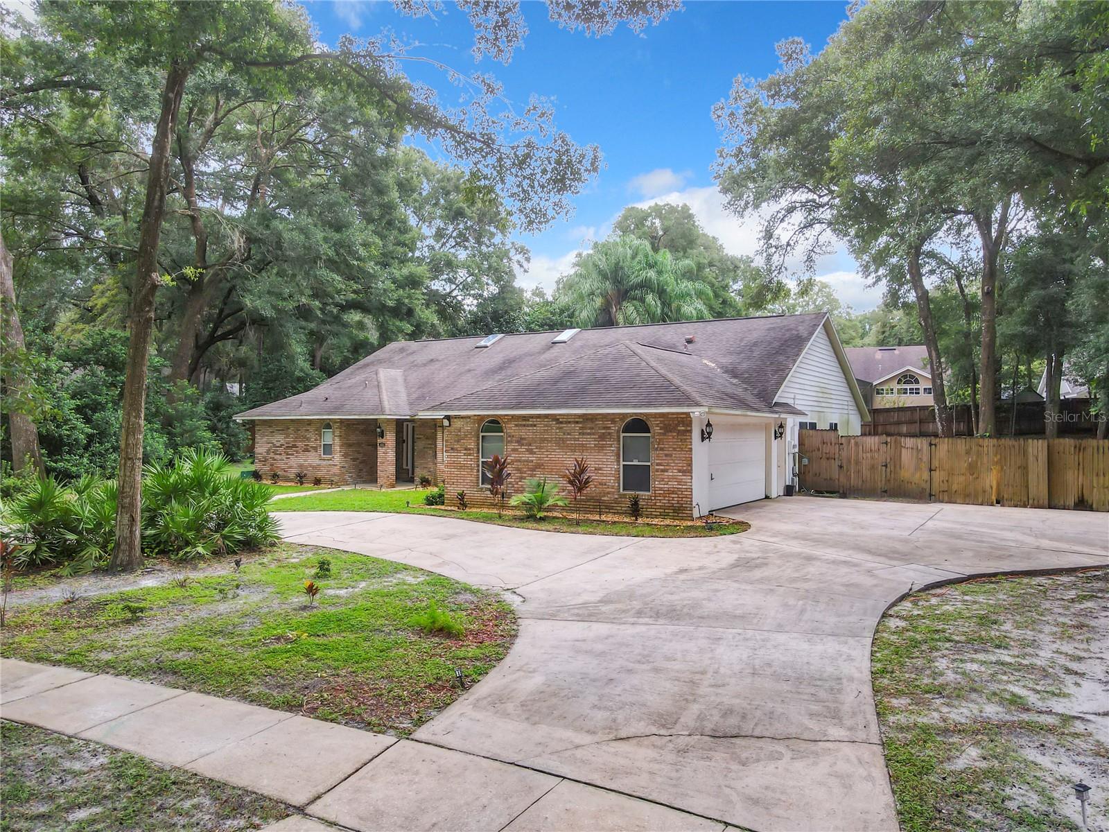 Chaucer Ct, Deland, FL 32724