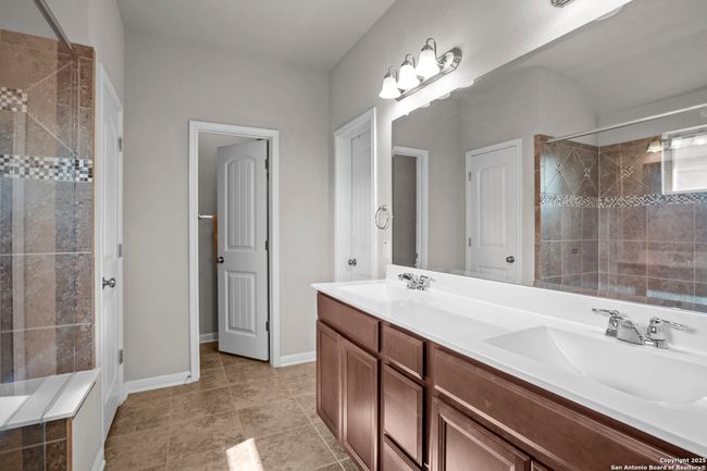 12017 Vignette, House other with 4 bedrooms, 3 bathrooms and null parking in Schertz TX | Image 28